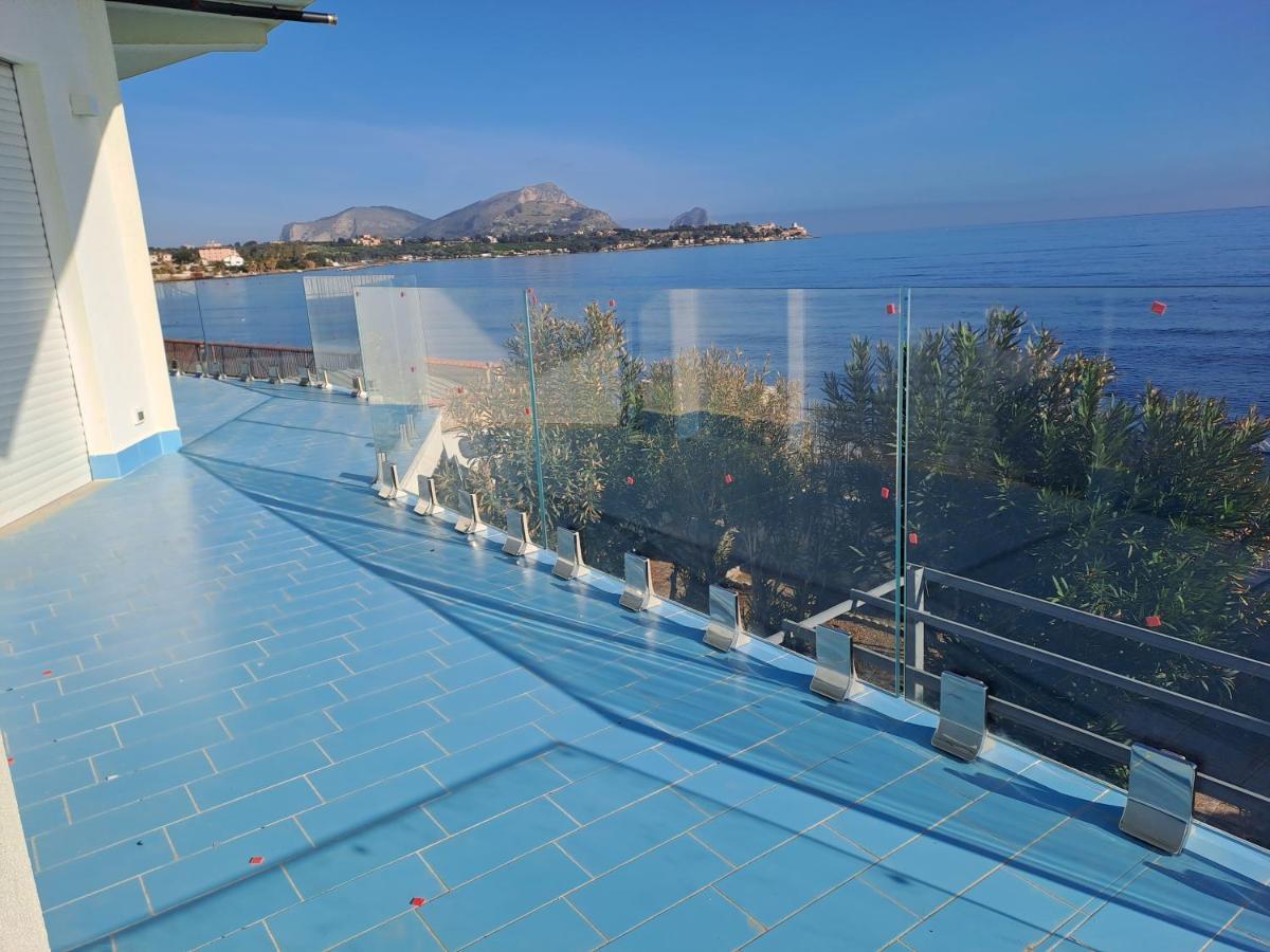 קסטלדאצ'ה Blue Life, Sea-Luxury Rooms On The Beach Between Palermo And Cefalu' מראה חיצוני תמונה